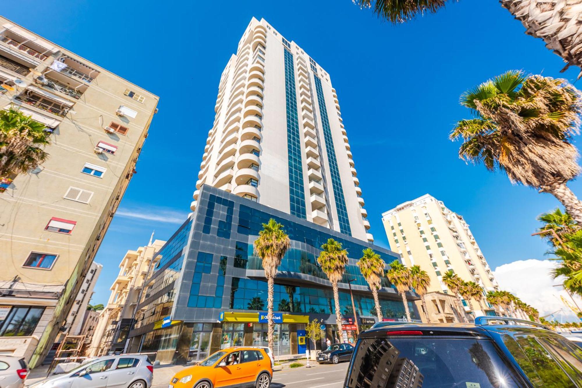 Marina Luxury Suites By Ps Дуррес Экстерьер фото