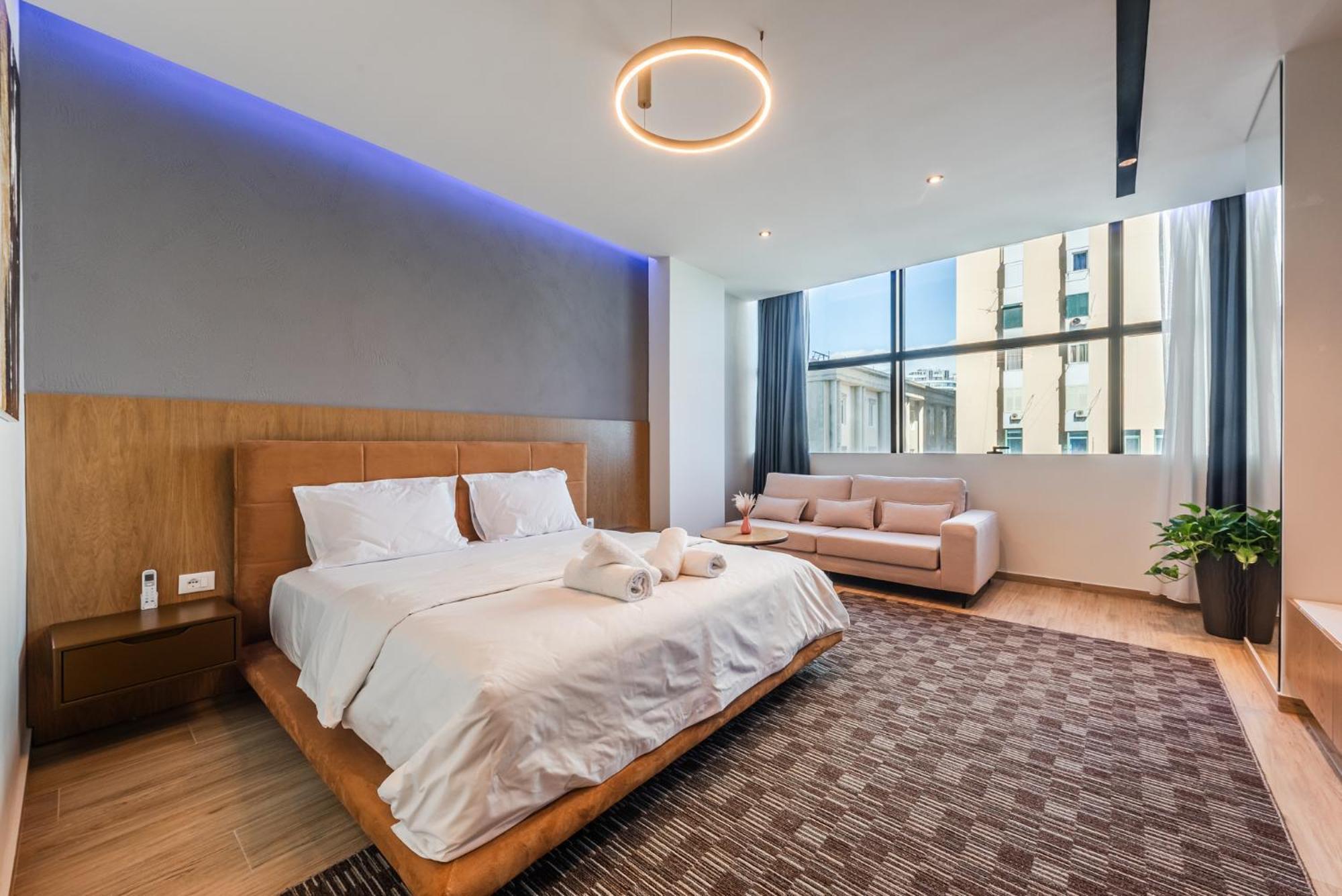 Marina Luxury Suites By Ps Дуррес Экстерьер фото