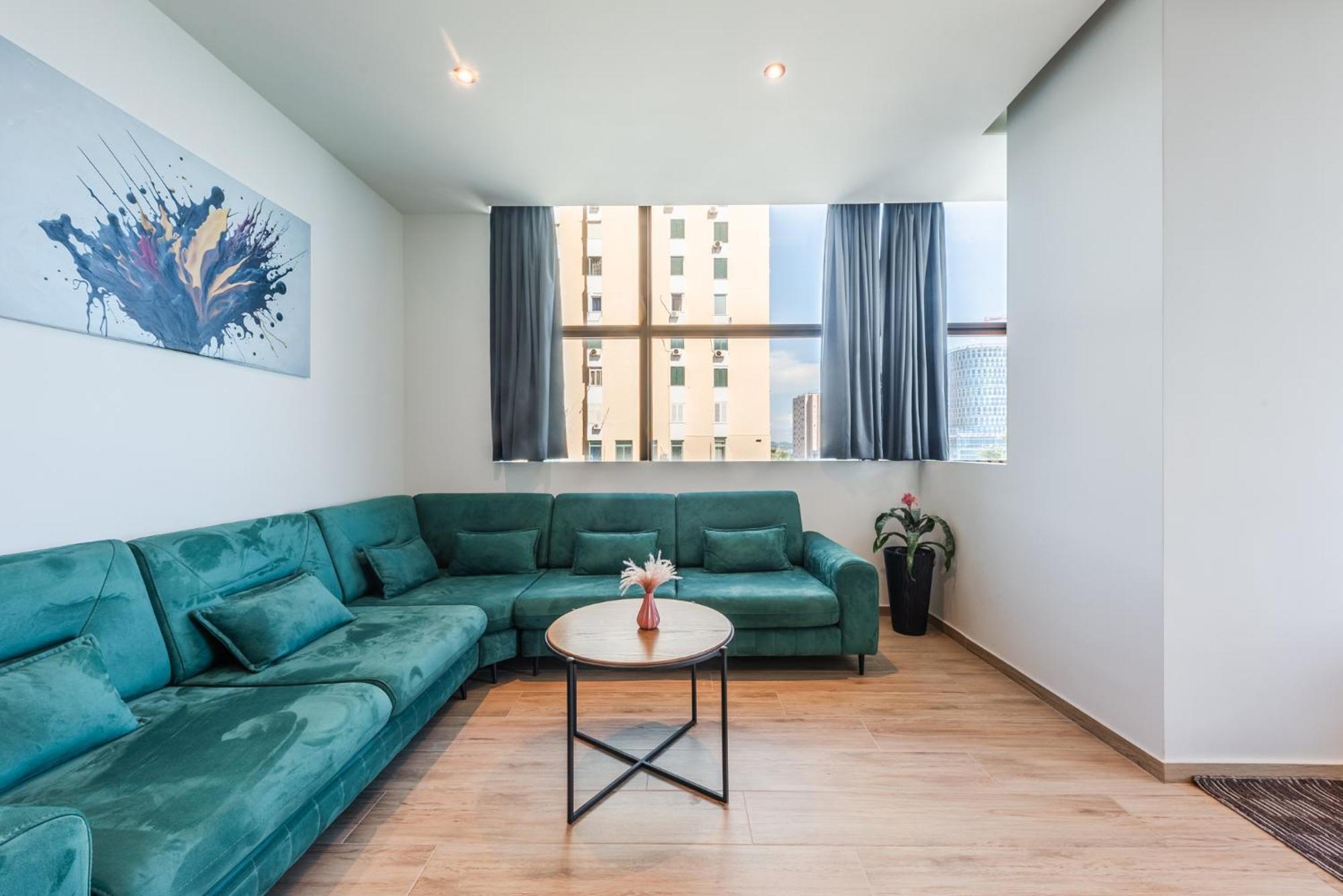 Marina Luxury Suites By Ps Дуррес Экстерьер фото