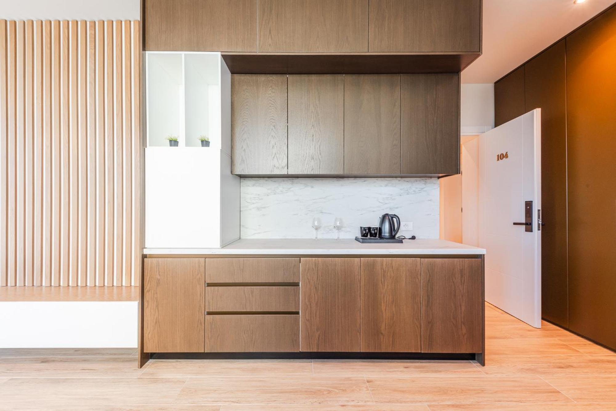 Marina Luxury Suites By Ps Дуррес Экстерьер фото